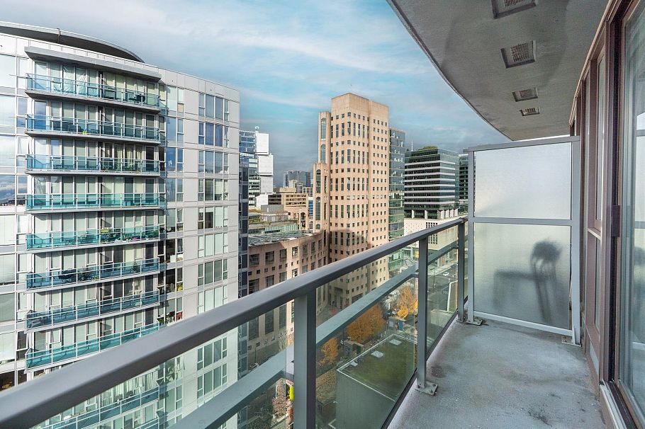 2210 233 Robson Street Vancouver, BC - 20