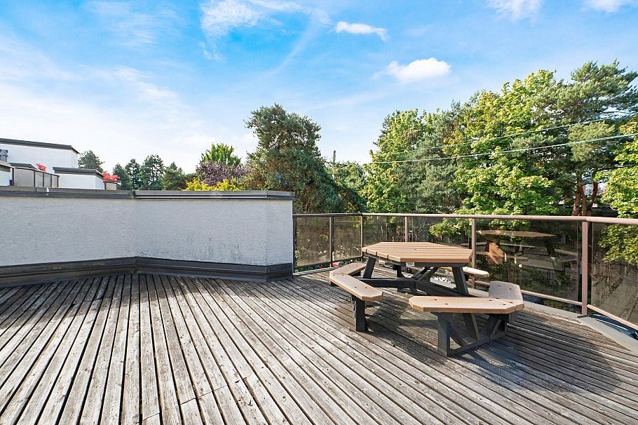 210 2222 Prince Edward Street Vancouver, BC - 21