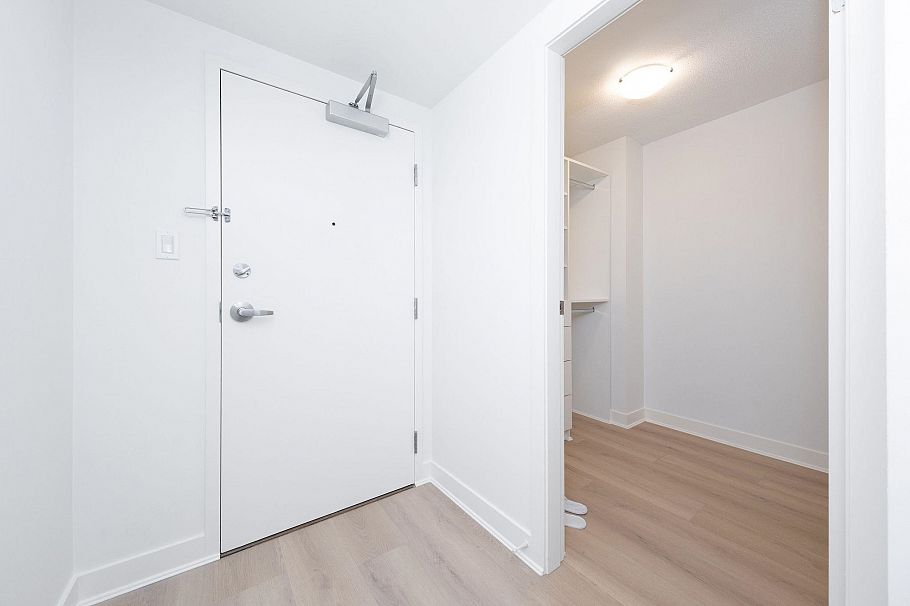 302 1030 W Broadway Street Vancouver, BC - 14