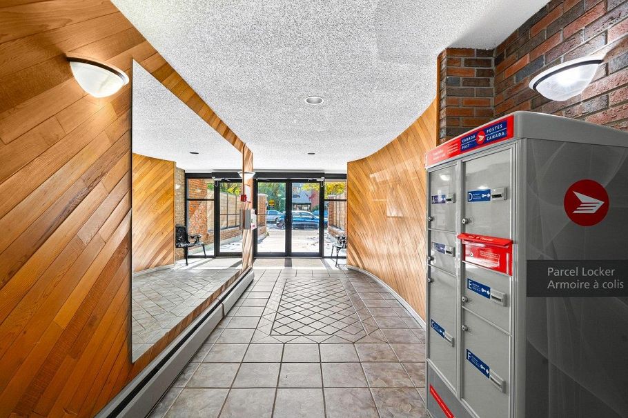 311 2121 W 6th Avenue Vancouver, BC - 15