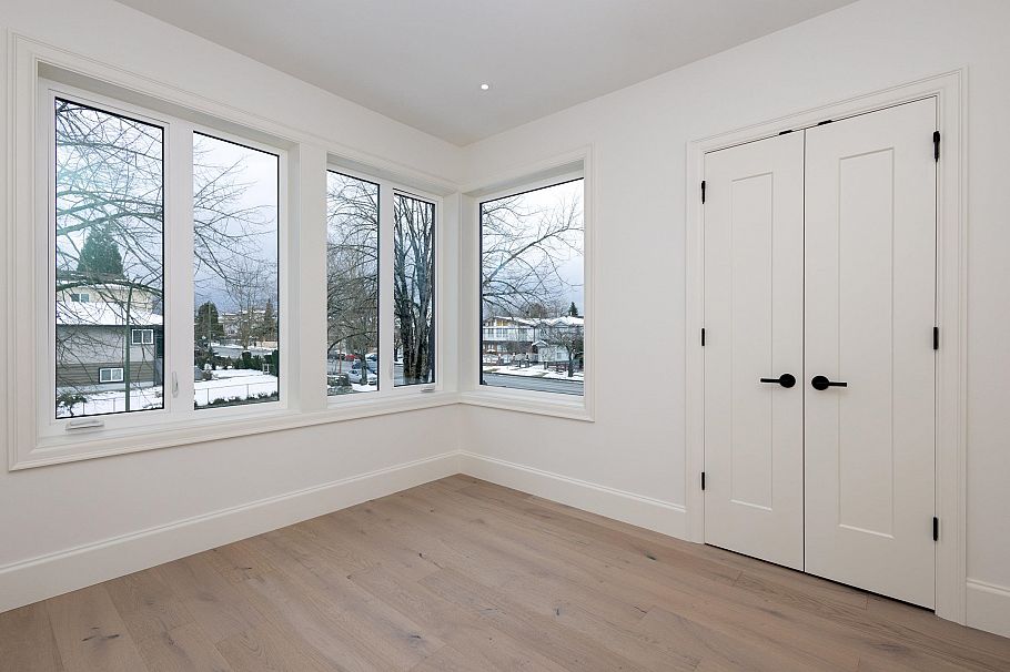 2380 E 5th Avenue Vancouver, BC - 11