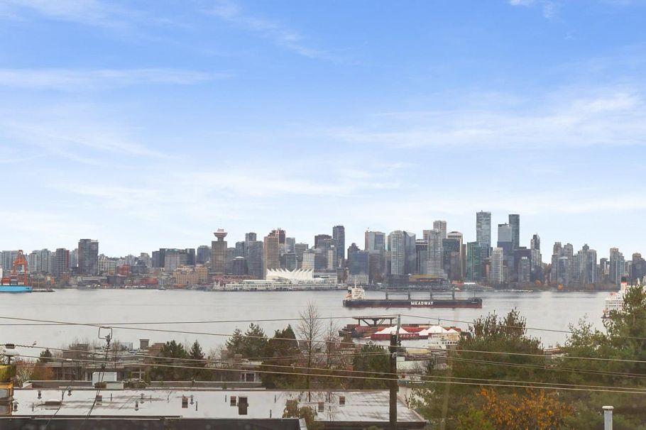 311 251 W 4th Street North Vancouver, BC - 21