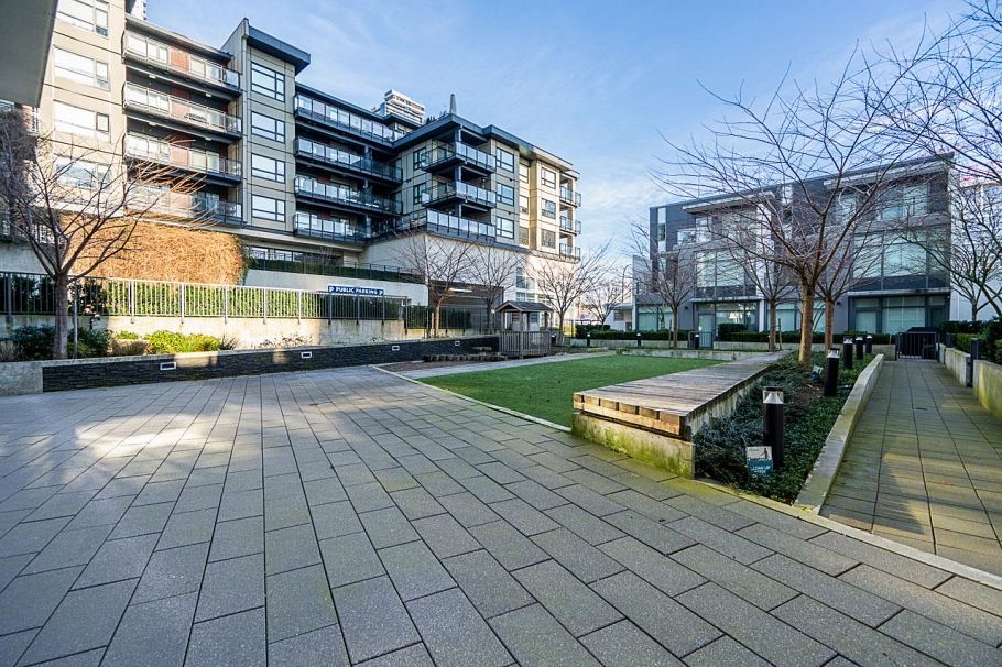 707 4465 Juneau Street Burnaby, BC - 35