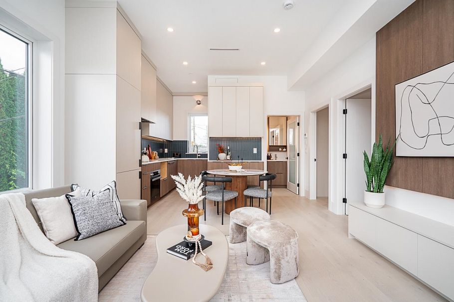 2462 Adanac Street Vancouver, BC - 5