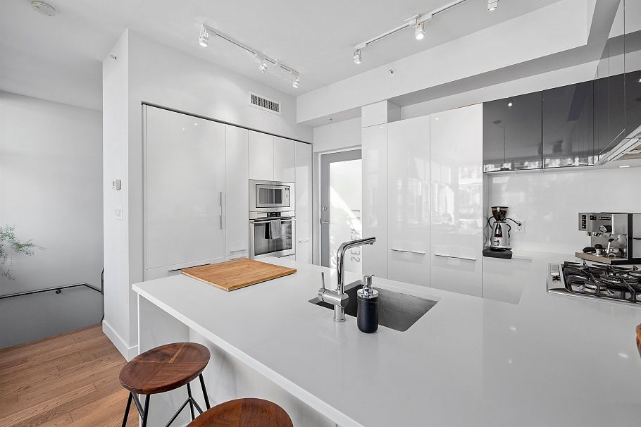 711 108 E 1st Avenue Vancouver, BC - 12