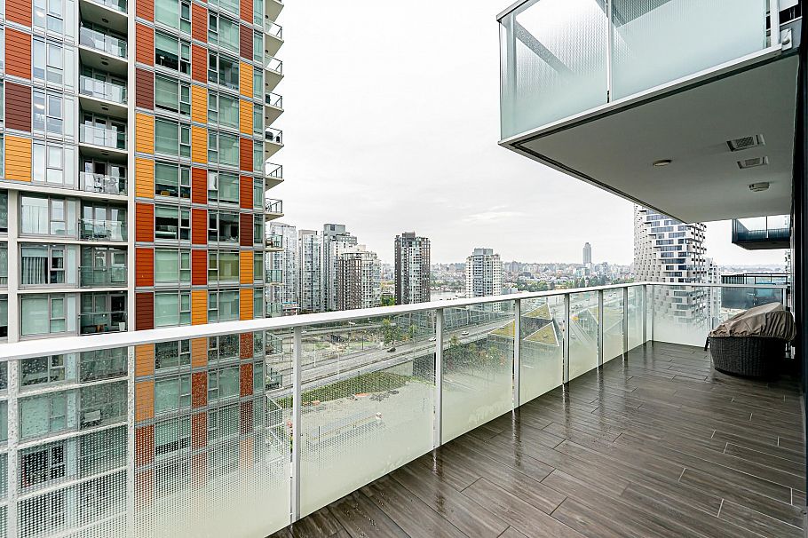 1502 1335 Howe Street Vancouver, BC - 21
