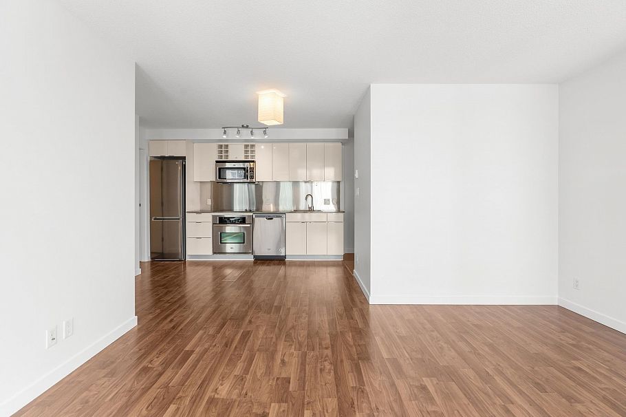 2210 233 Robson Street Vancouver, BC - 10