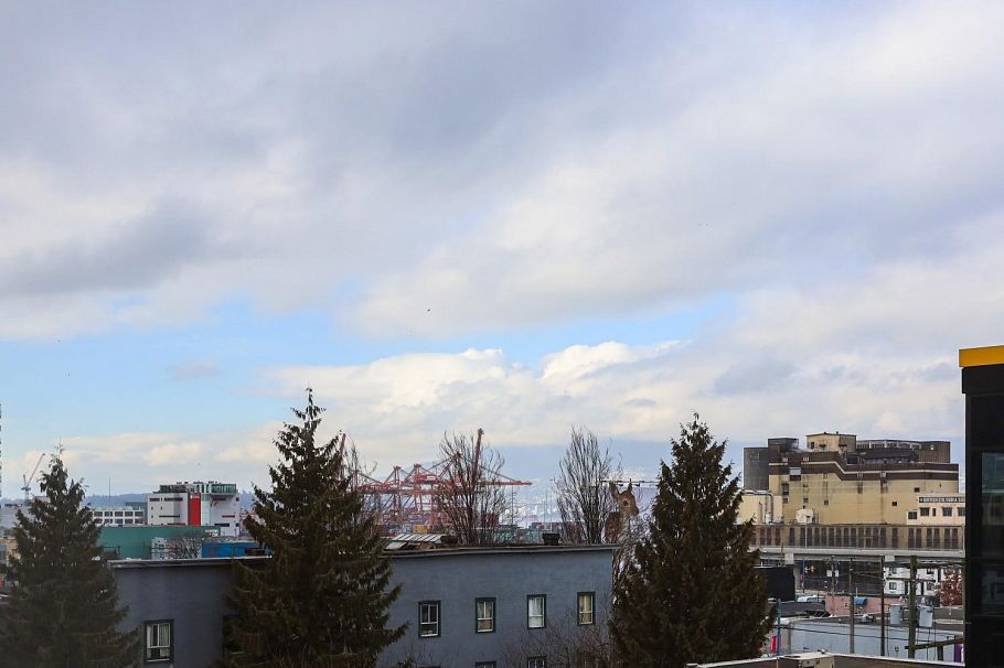 302 1220 E Pender Street Vancouver, BC - 24