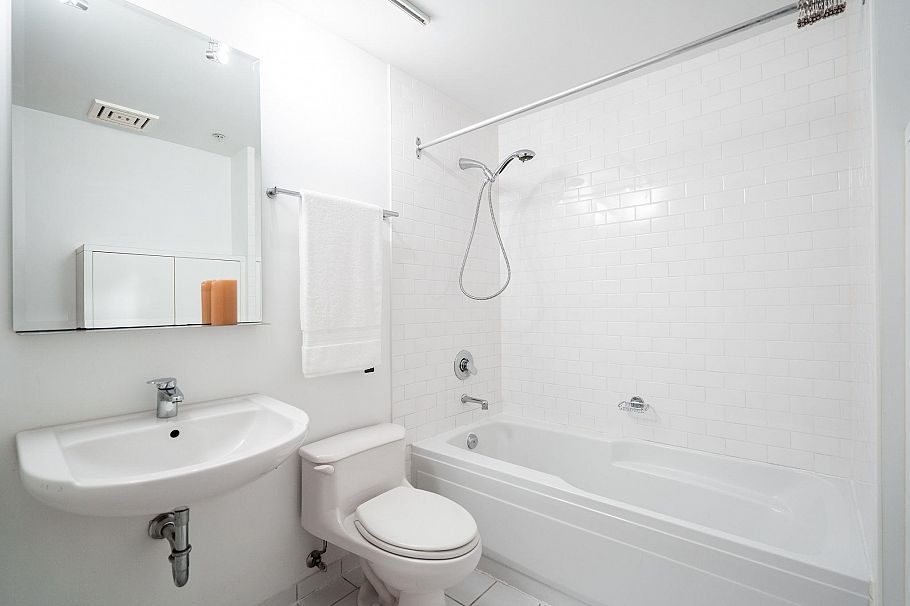 201 869 Beatty Street Vancouver, BC - 17