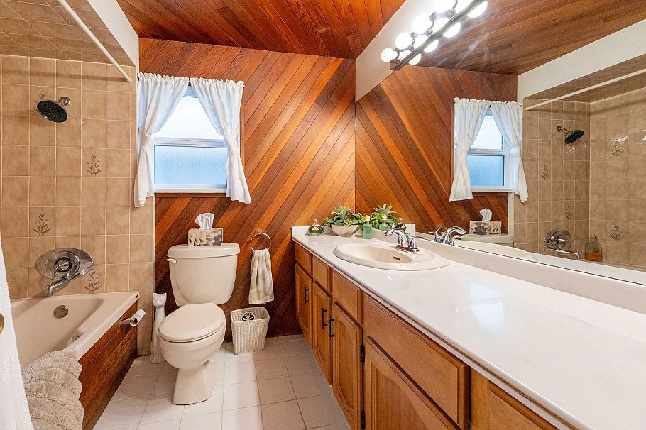 3099 E 18th Avenue Vancouver, BC - 13