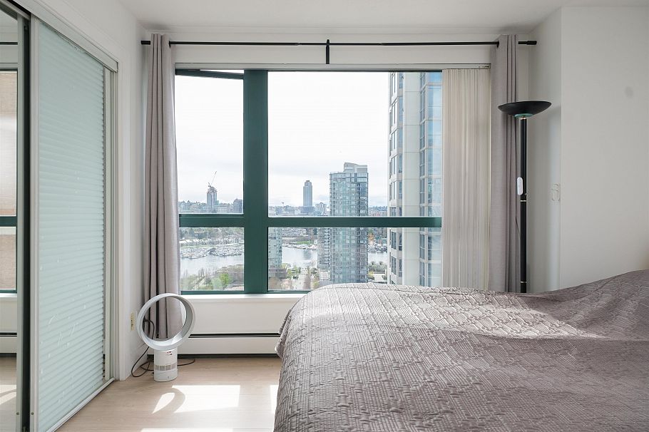 2202 289 Drake Street Vancouver, BC - 21