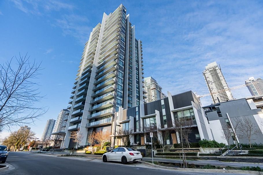 707 4465 Juneau Street Burnaby, BC - 1