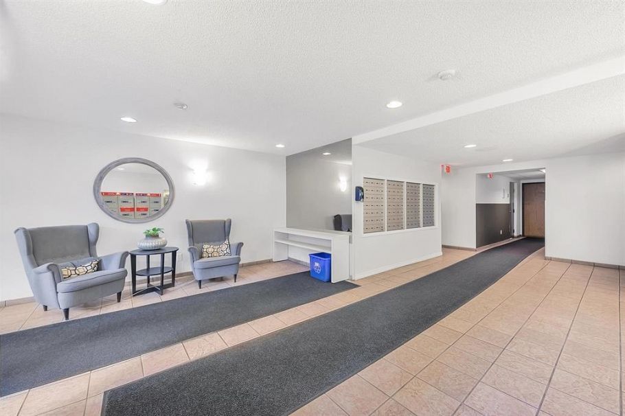 312 1040 Pacific Street Vancouver, BC - 19