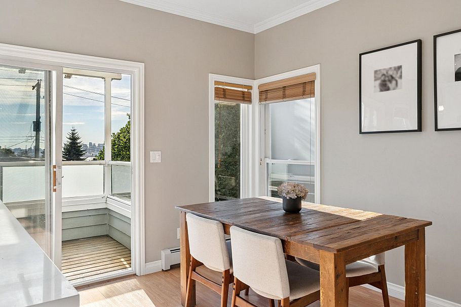 333 E Keith Road North Vancouver, BC - 10