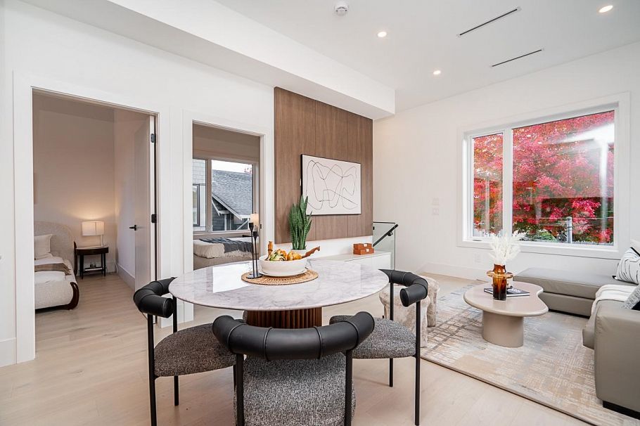 2462 Adanac Street Vancouver, BC - 9