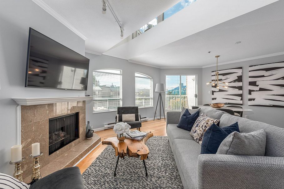 208 788 W 8th Avenue Vancouver, BC - 19