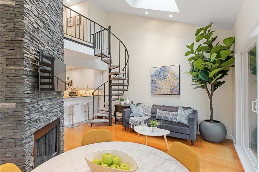 403 1274 Barclay Street Vancouver, BC - 1