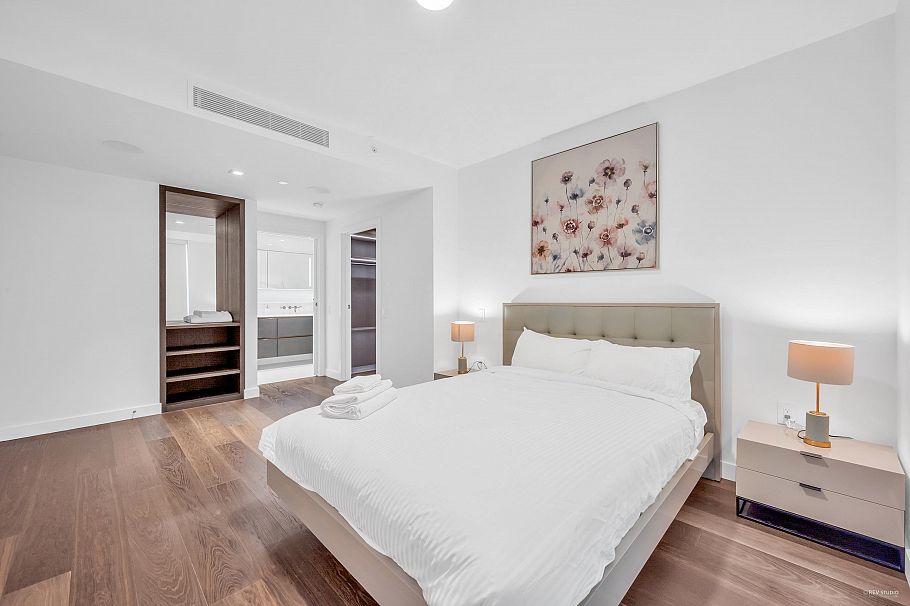 2001 620 Cardero Street Vancouver, BC - 18