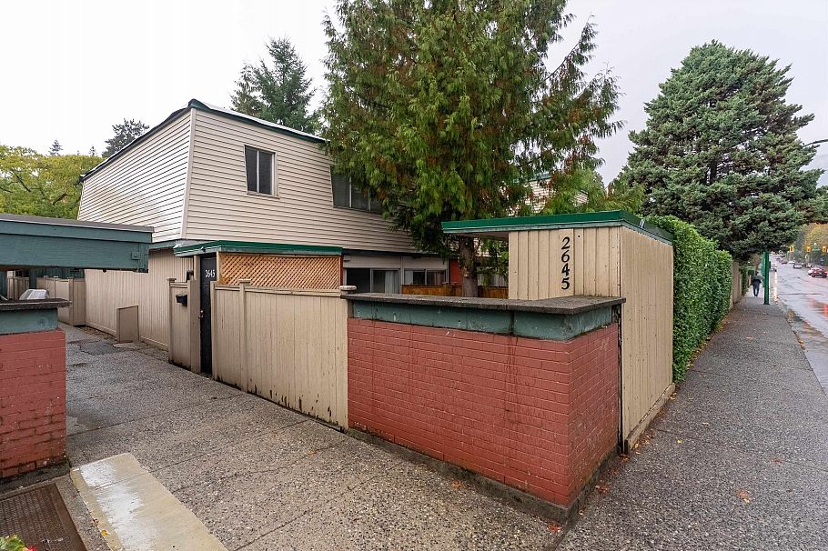 2645 Westview Drive North Vancouver, BC - 26