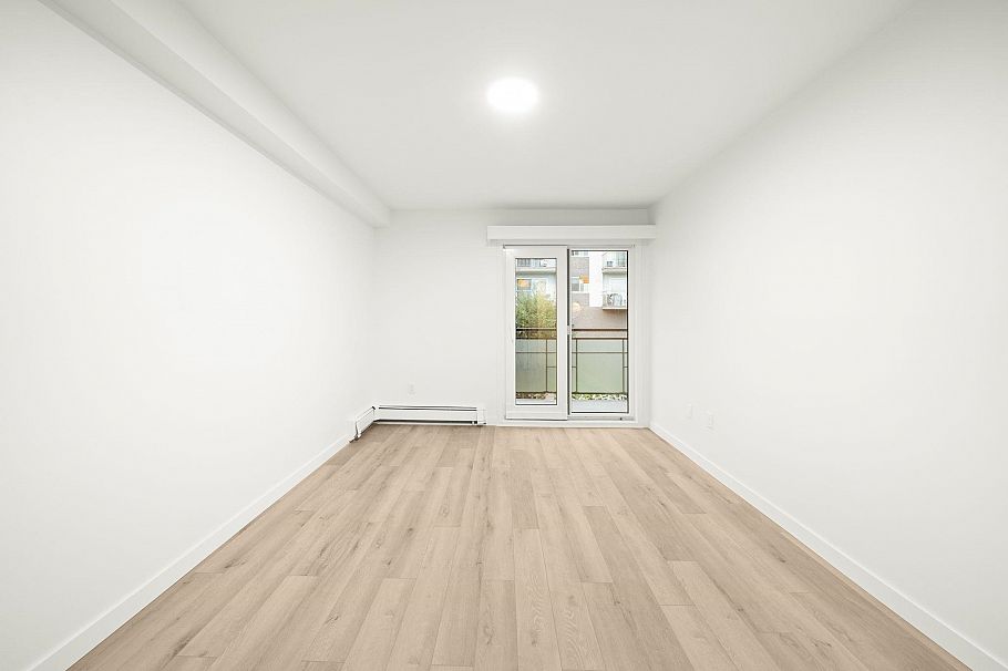 207 360 E 2nd Street North Vancouver, BC - 16