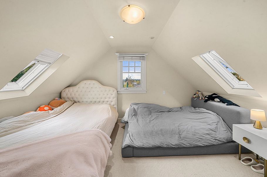 2216 Macdonald Street Vancouver, BC - 29