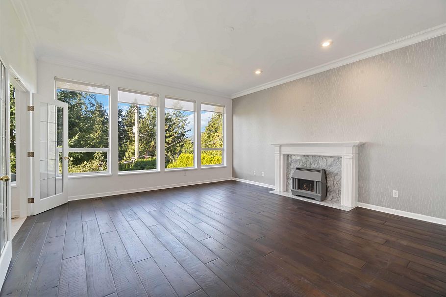 456 Montroyal Boulevard North Vancouver, BC - 7