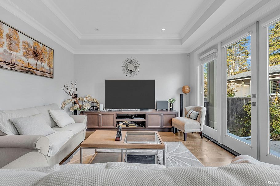 7458 Maple Street Vancouver, BC - 11