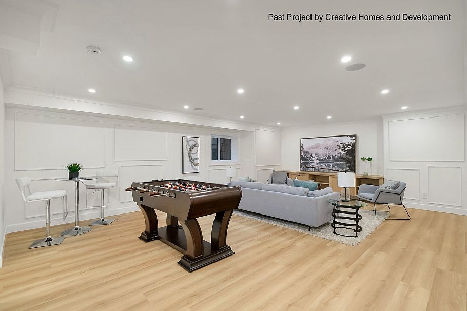 690 E Windsor Road North Vancouver, BC - 18