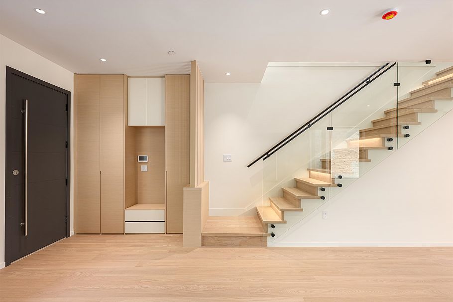 4475 Wallace Street Vancouver, BC - 7