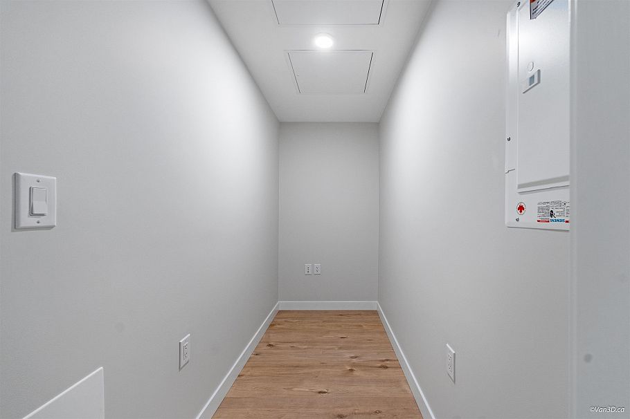 1205 3430 E Kent Avenue South Vancouver, BC - 14