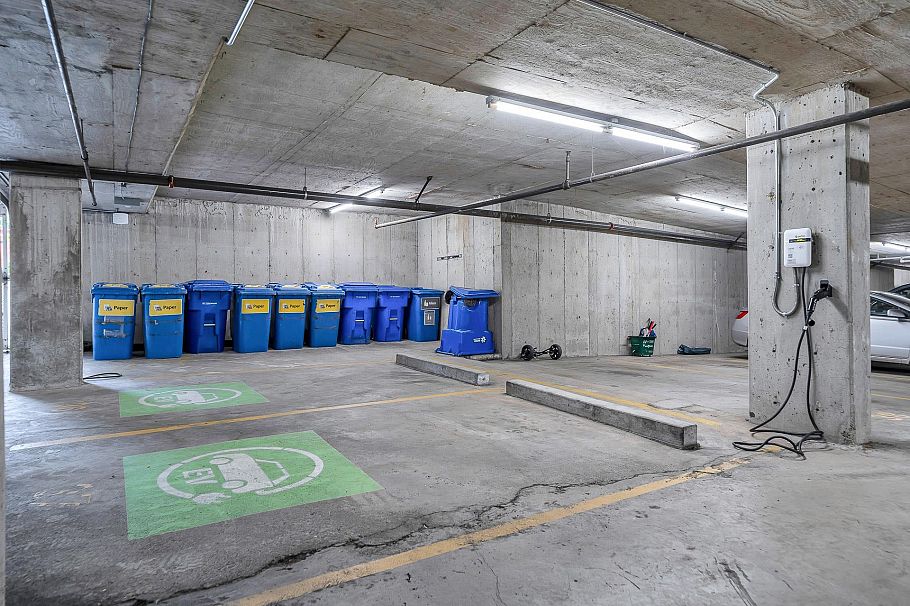 206 1150 Lynn Valley Road North Vancouver, BC - 16