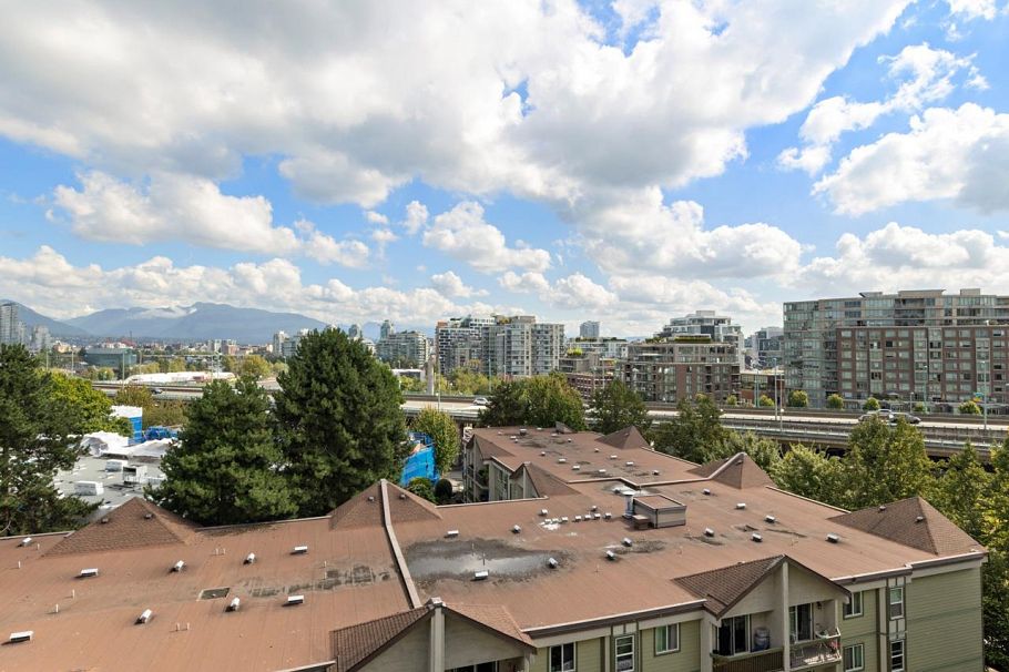 908 518 Moberly Road Vancouver, BC - 19