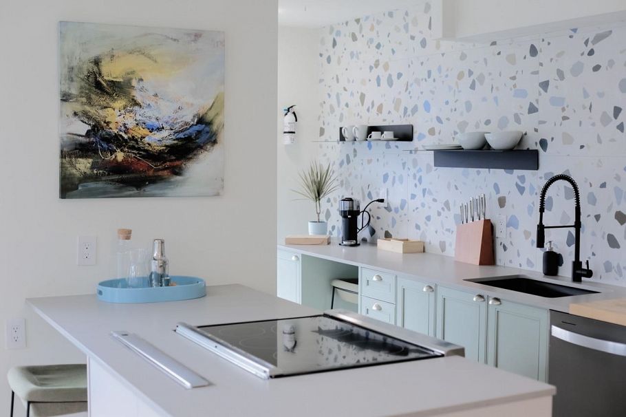 1701 1723 Alberni Street Vancouver, BC - 1