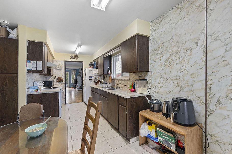 3361 William Street Vancouver, BC - 11