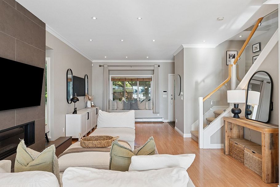 333 E Keith Road North Vancouver, BC - 13