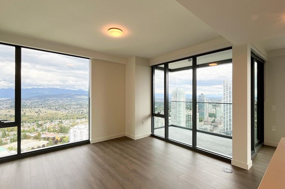 3908 5987 Wilson Avenue Burnaby, BC - 4