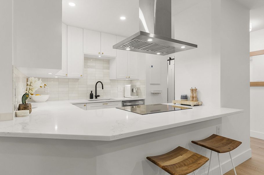 116 1890 W 6th Avenue Vancouver, BC - 12