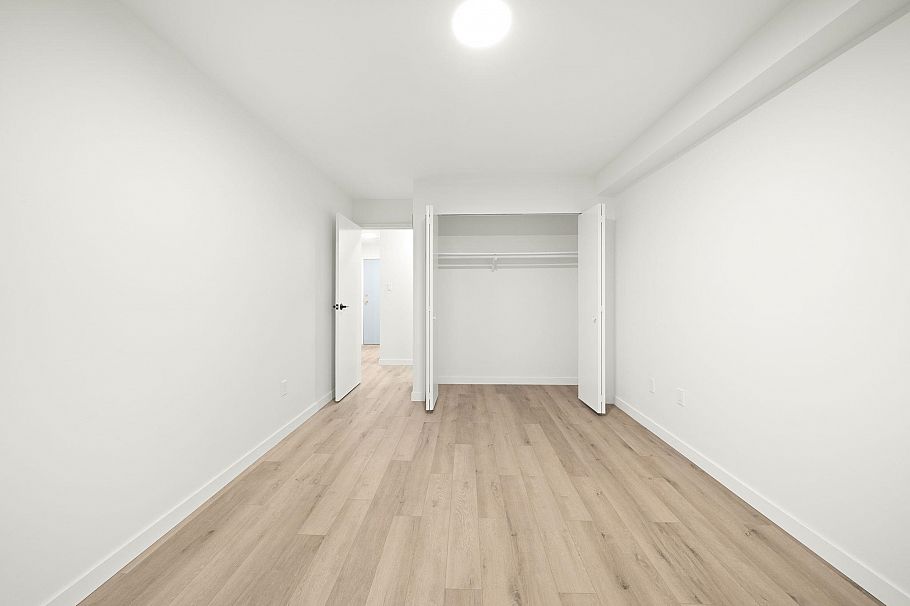 207 360 E 2nd Street North Vancouver, BC - 14