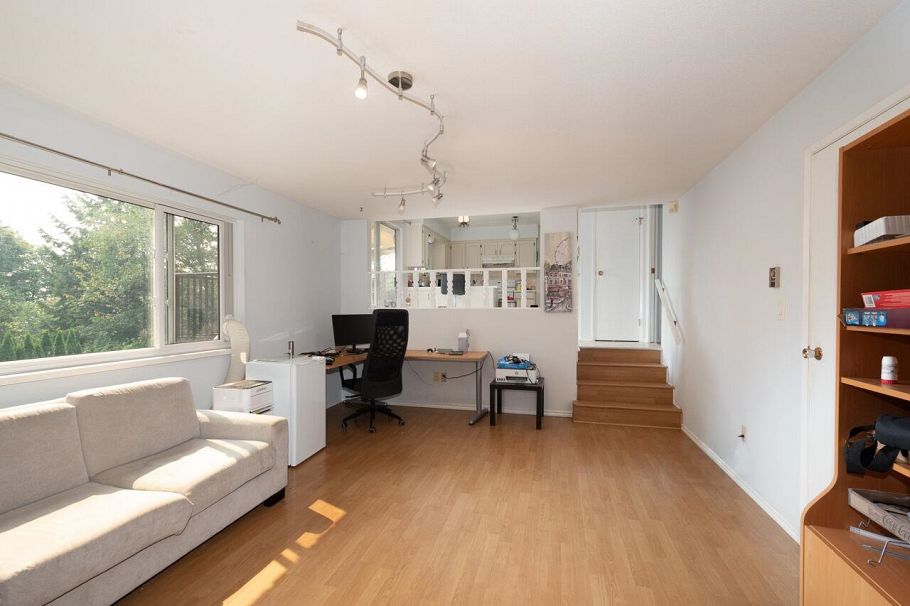 1285 Lucking Place North Vancouver, BC - 24