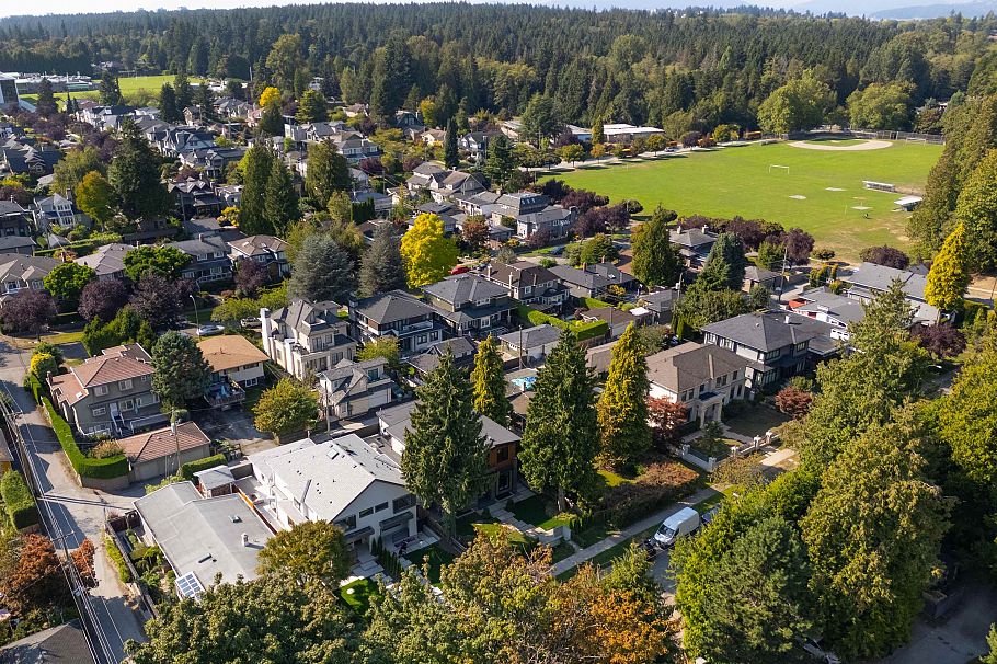 4475 Wallace Street Vancouver, BC - 38