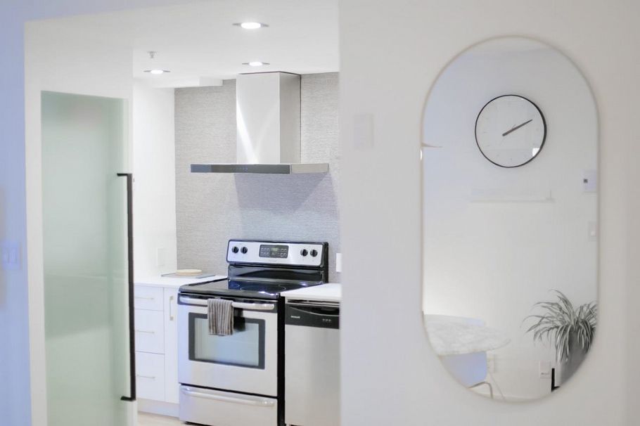 608 1166 Melville Street Vancouver, BC - 6