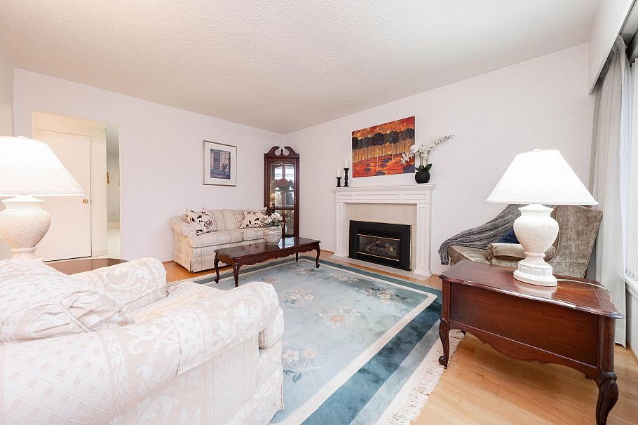 3099 E 18th Avenue Vancouver, BC - 5