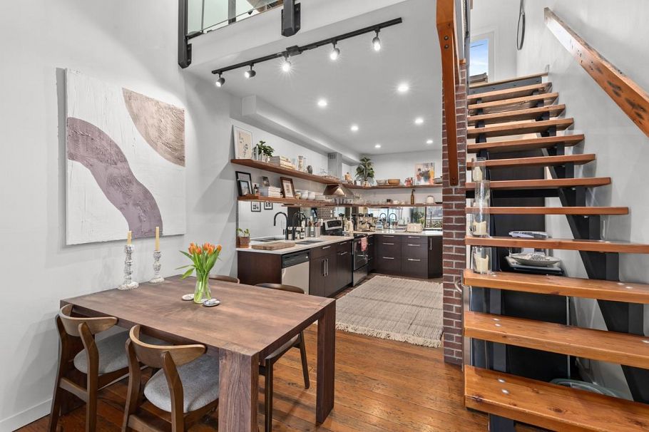 311 251 W 4th Street North Vancouver, BC - 6