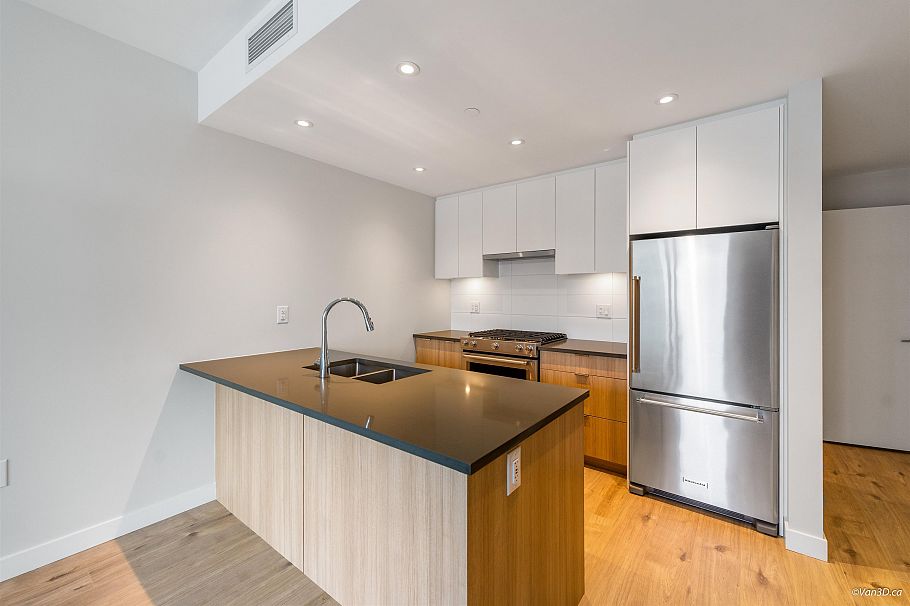 1205 3430 E Kent Avenue South Vancouver, BC - 6