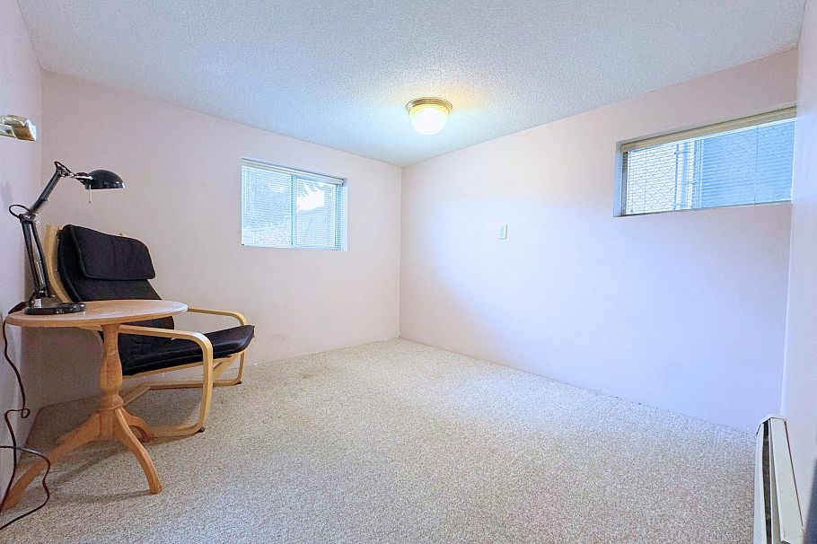 2168 Renfrew Street Vancouver, BC - 18