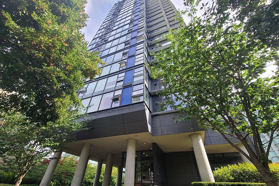 1001 1723 Alberni Street Vancouver, BC - 1