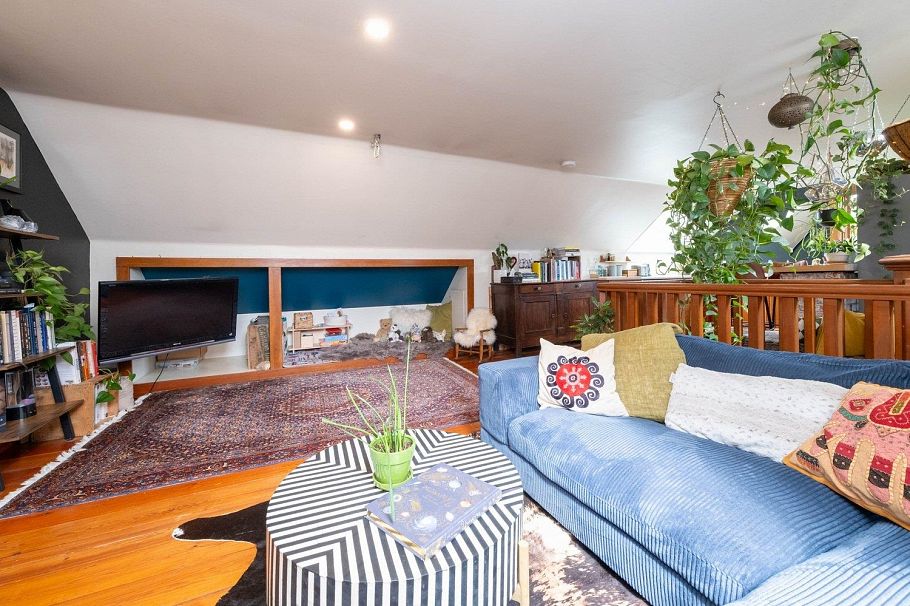 1449 E 10th Avenue Vancouver, BC - 23