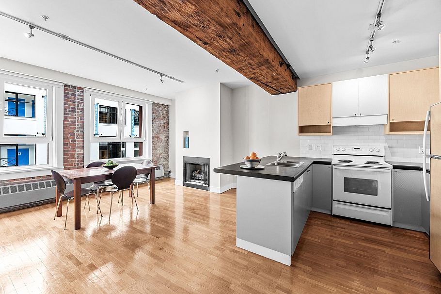 201 869 Beatty Street Vancouver, BC - 3