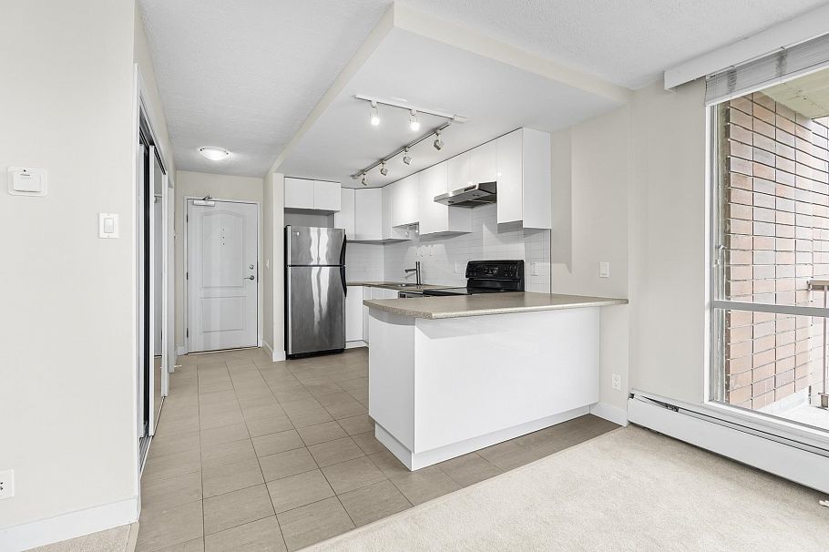 1610 2016 Fullerton Avenue North Vancouver, BC - 4