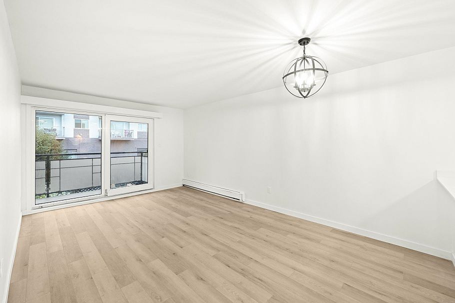 207 360 E 2nd Street North Vancouver, BC - 13